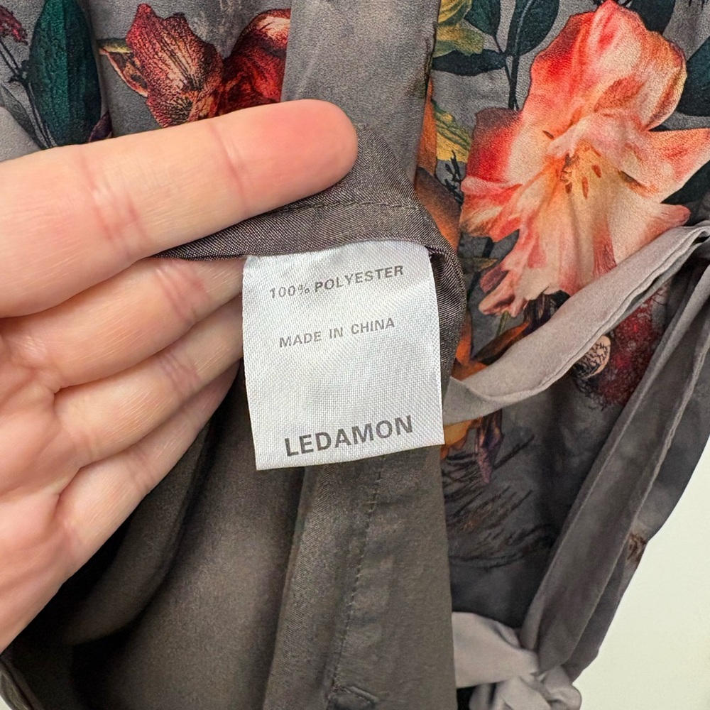 Ledamon kimono style robe - Picture 10 of 10